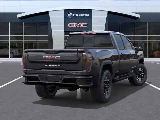 2026 GMC Sierra 2500HD - Photo 4