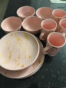 Dish set for sale $40