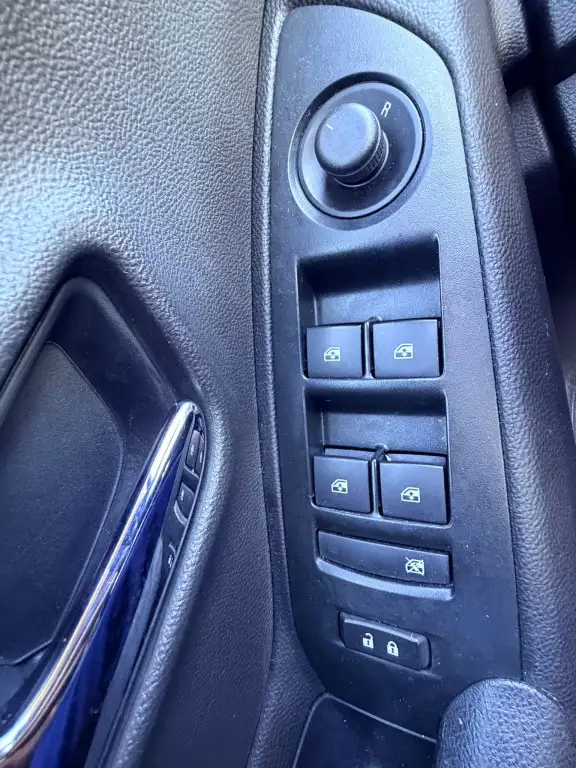 2017 Chevrolet Trax LT All-wheel Drive Automatic - Photo 14