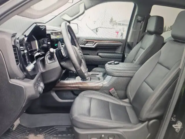 2024 Chevrolet Silverado 1500 - Photo 3