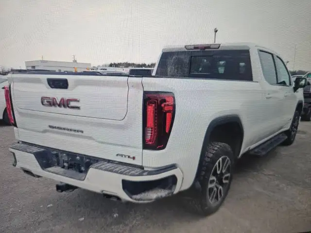 2024 GMC Sierra 1500 - Photo 2