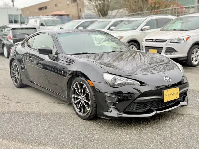 2017 Toyota 86 2DR COUPE | LOCAL BC | GREAT SERVICE HISTORY | BA - Photo 3
