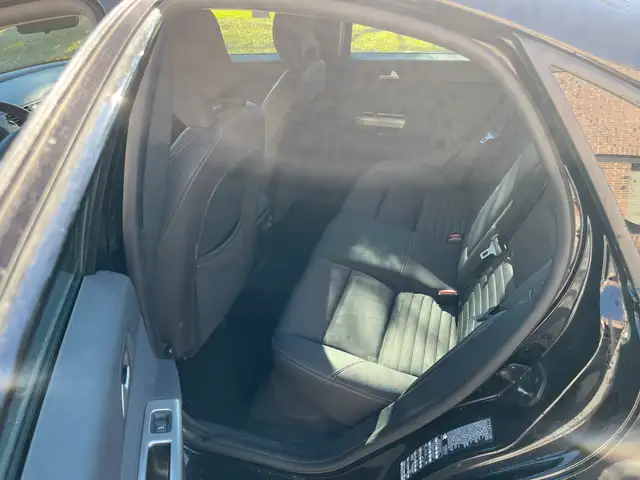 2005 Volvo S40 2.4L - Photo 13