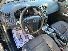 2005 Volvo S40 2.4L - Photo 16