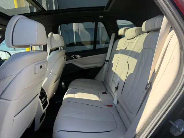 2020 BMW X5 xDrive40i - INDIVIDUAL COLOR|M-PKG|LASER LIGHT|HUD - Photo 9