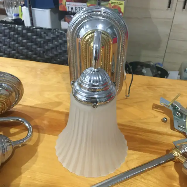 Ensemble d’accessoires salle de bain et lampes - NEUF - Photo 5