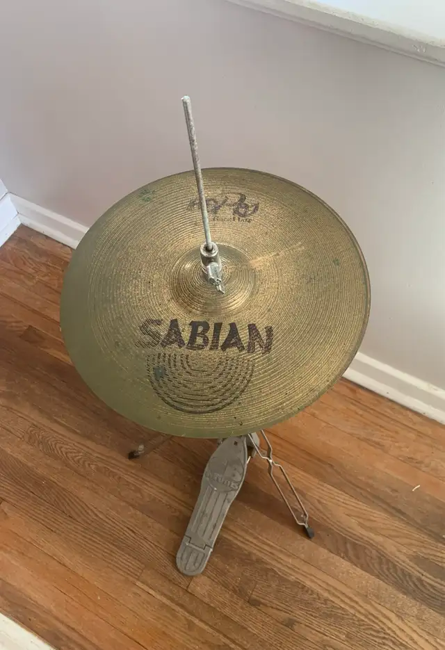 Sabian Hi-Hat Cymbals with Stand/Pedal