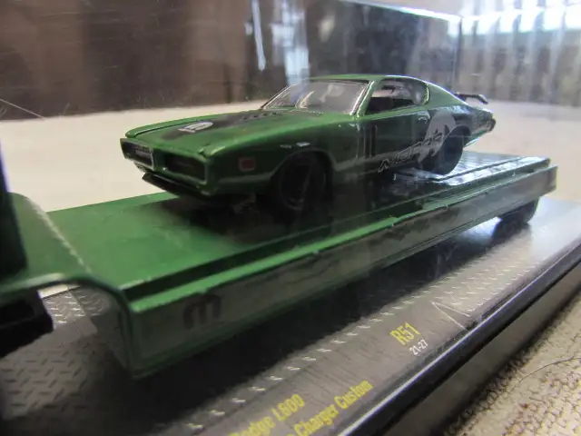 M2 Machines Mopar Haulers 1966 Dodge L600 & 1971 Dodge Charger - Photo 10