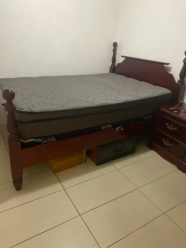 Two Bedroom Leagl Basement For Rent - Photo 4