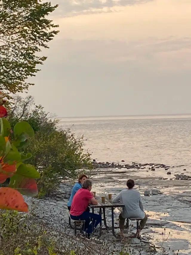 Furnished 1 Bed 1 Bath Ground Floor Condo on Georgian Bay - Photo 9