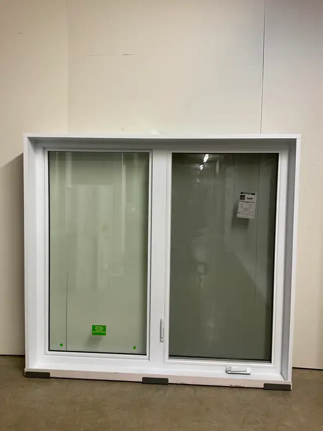 10878BP Fenêtre Battant PVC Blanc 2 sect 1 ouvr 61 x 58 - Photo 2