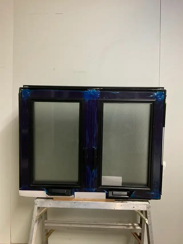 10865BH Fenêtre Battant HYBRIDE Noir Verre sablé 38 3/4 x 30 1/4 - Photo 2