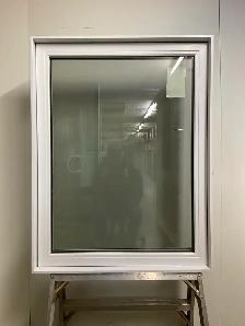 10826BP Fenêtre Battant PVC Blanc 1 sect 1 ouvr 35 3/4 x 45 1/2