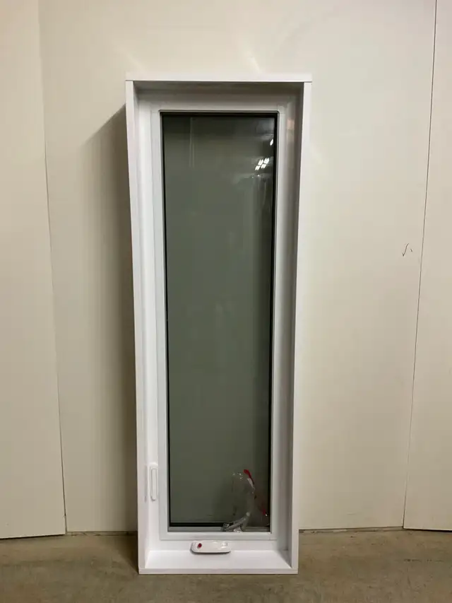 10784BP Fenêtre Battant PVC Blanc 1 sect 1 ouvr 20 x 59 1/2 - Photo 2