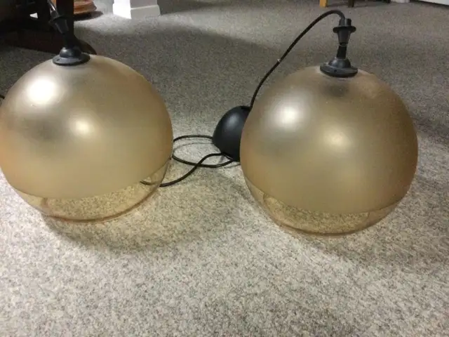 Plafonniers suspendus en verre