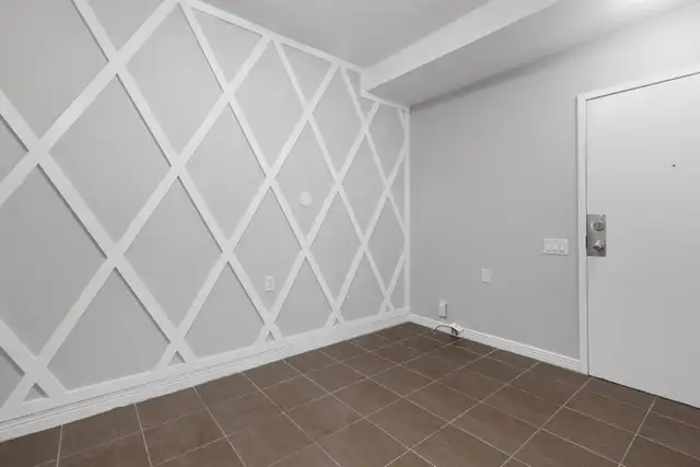 Bright Downtown Ottawa, Studio Unit, Fast Internet, Laundry, May - Photo 3