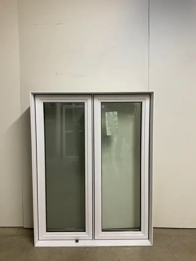 10709BP Fenêtre Battant PVC Blanc 2 sect 1 ouvr 39 3/4 x 51 1/2