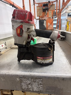 Cloueuse à bobine Super Framer