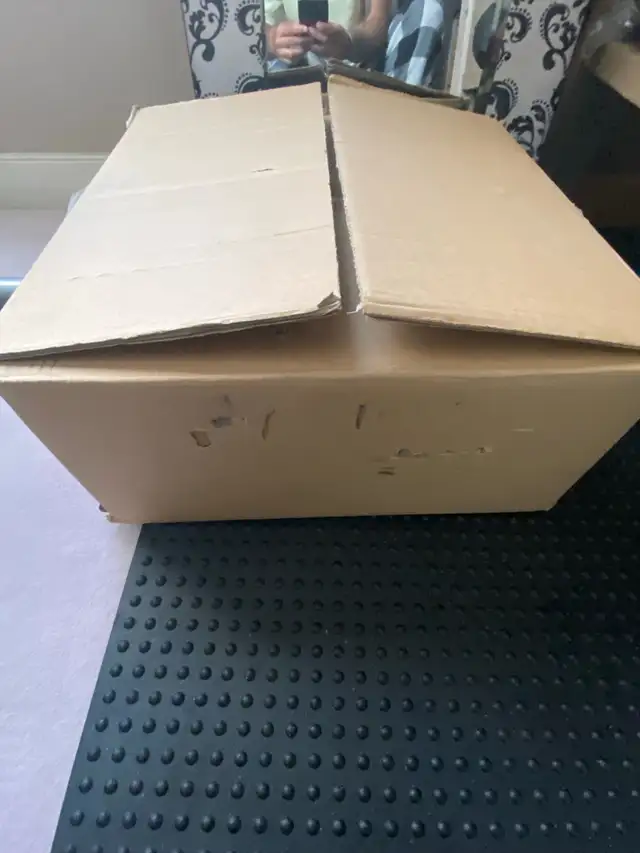 Brown backsplash never use in box weighs approximately 75 lbs - Photo 4