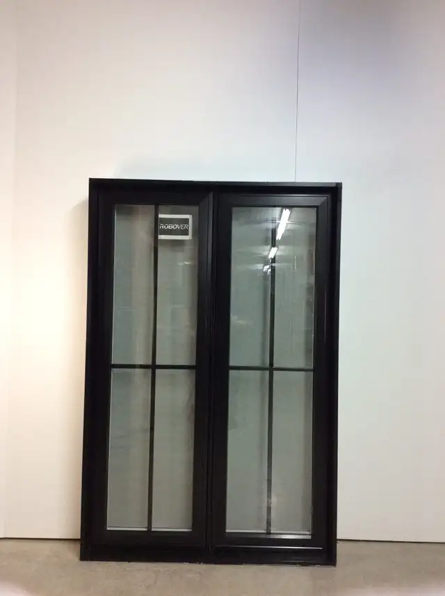 10442BH Fenêtre Battant HYBRIDE Noir 2 sect 2 ouvr 40 x 60