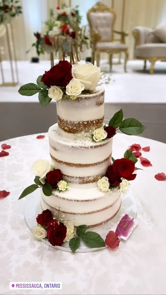 Beautiful wedding Cakes Milton Halton GTA delivery