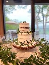 Beautiful wedding Cakes Milton Halton GTA delivery - Photo 2