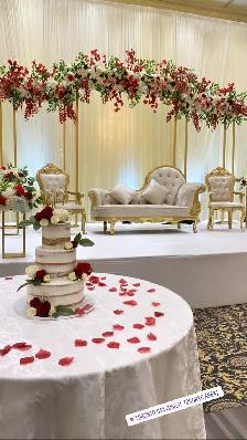 Beautiful wedding Cakes Milton Halton GTA delivery - Photo 4