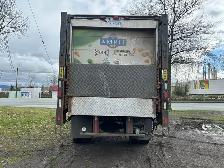 2005 Hino 238 20ft Box Truck With Rail Gate - Photo 5