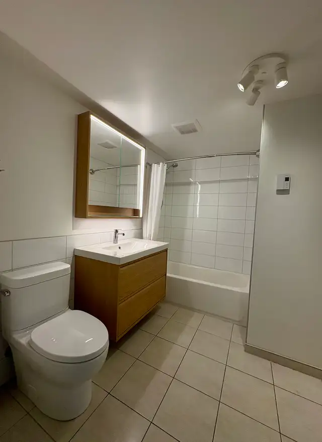 5 1/2 rue St-Germain, Rosemont - Dispo à partir de mai. - Photo 5