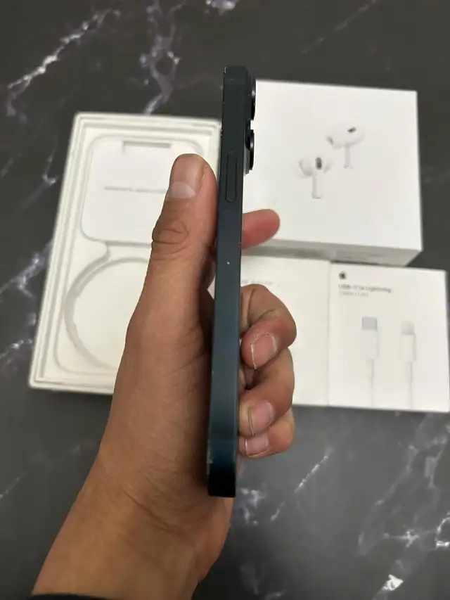 iPhone 14 128gb 79% battery Airpods/Adapter/Delivery - Photo 5