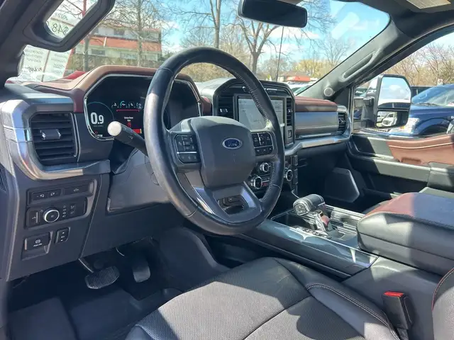 2022 Ford F-150 LARIAT, HEATED/ COOLED LEATHER, REMOTE START! - Photo 12