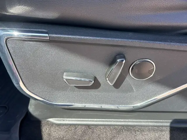 2022 Ford F-150 LARIAT, HEATED/ COOLED LEATHER, REMOTE START! - Photo 14