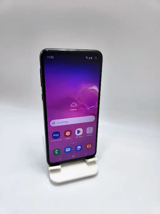 Samsung Galaxy S10E 128gb 3Months Warranty W/Charger - Photo 2