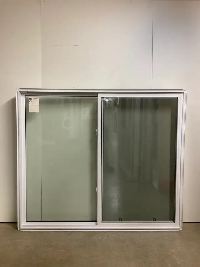 10828CP Fenêtre Coulissante PVC Blanc 2 sect 1 ouv 67 1/2x57 1/2 - Photo 2