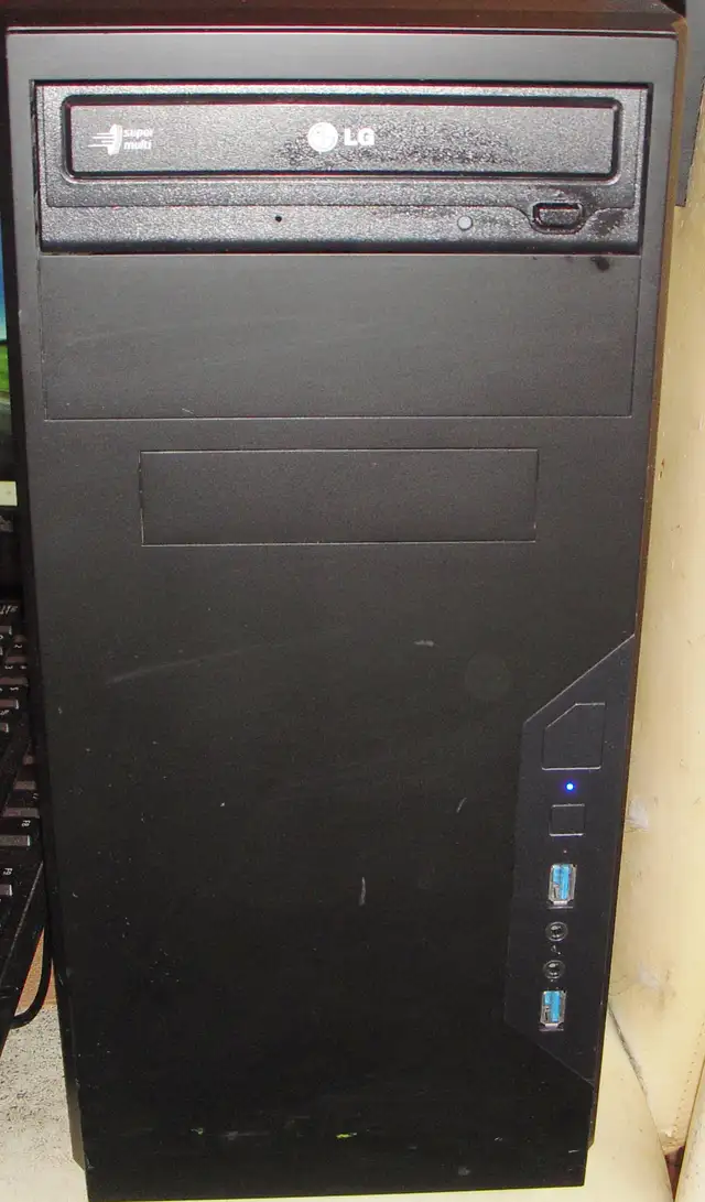 10th gen Intel i7 4.8GHz 6 core  24gigs DDR4  M.2SSD GTX 1650