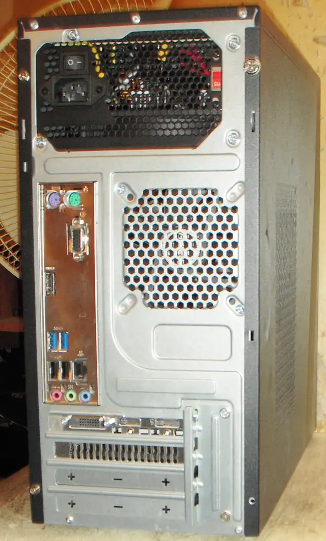 10th gen Intel i7 4.8GHz 6 core  24gigs DDR4  M.2SSD GTX 1650 - Photo 8