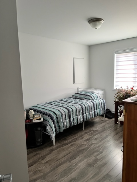 Bright 2-Bedroom Condo May 1/ Condo lumineux 2 chambres 1er mai - Photo 5