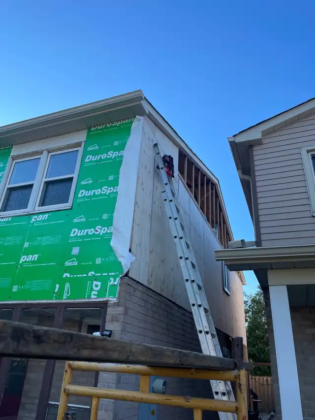 Siding replacement - Photo 2