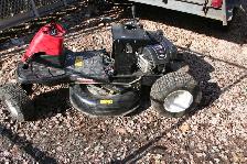 Tracteur a gazon pour pieces (Livraison possible)