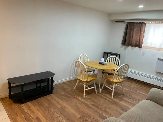 3 ½ Furnished, Electricity, Heating, Parking included-Cote Vertu - Photo 8