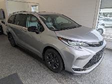 2025 Toyota Sienna Hybrid XSE  AWD