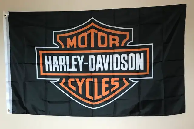 NEW Outdoor/indoor Harley Davidson Flag / sign 3ft X 5ft