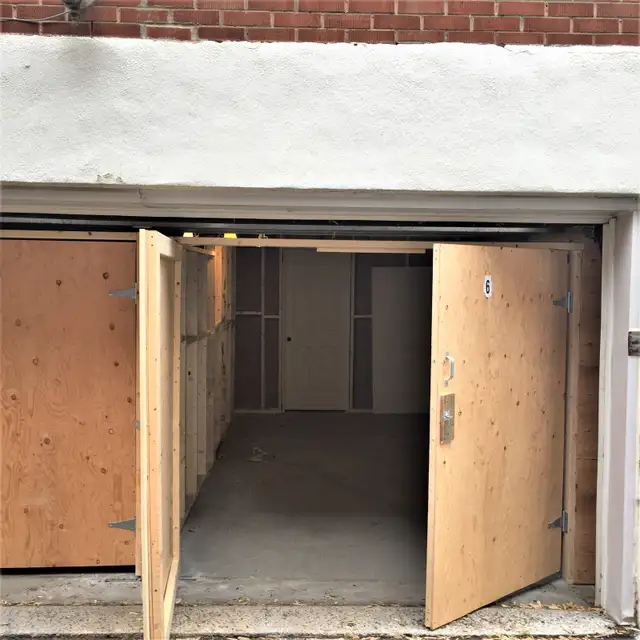 Storage Space, Heated, Private, 165 feet, for Rent in Côte-Vertu - Photo 9