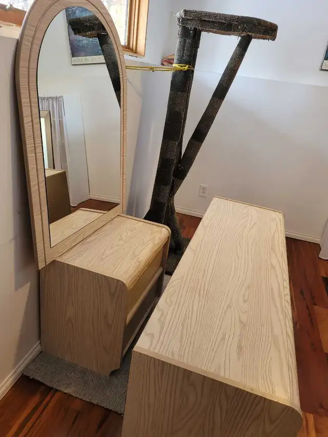 Bedroom Suite furniture - Photo 2