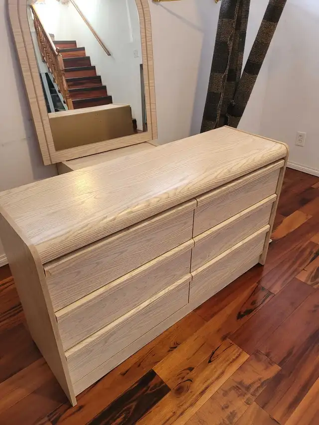 Bedroom Suite furniture - Photo 3