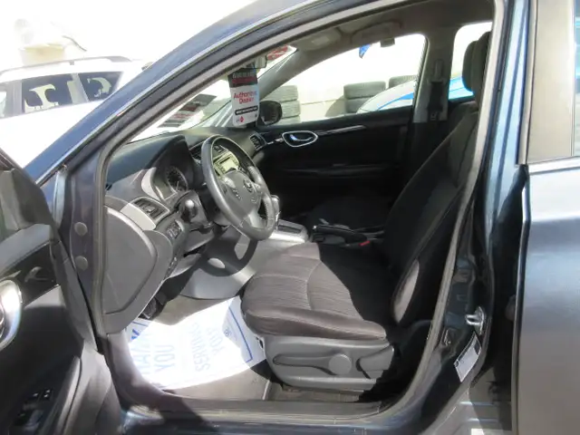 2018 Nissan Sentra S - Photo 10