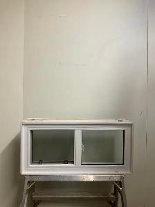 10766CP Fenêtre Coulissante PVC Blanc 2 sect 1 ouvr 34 x 16