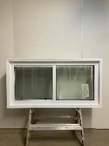 10725CP Fenêtre Coulissante PVC Blanc 2 sect 1 ouvr 54 1/4 x 28