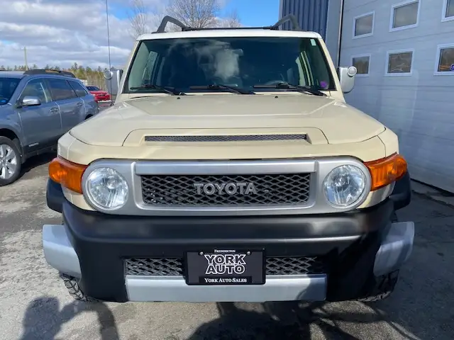 2008 Toyota FJ Cruiser C Package - Photo 5