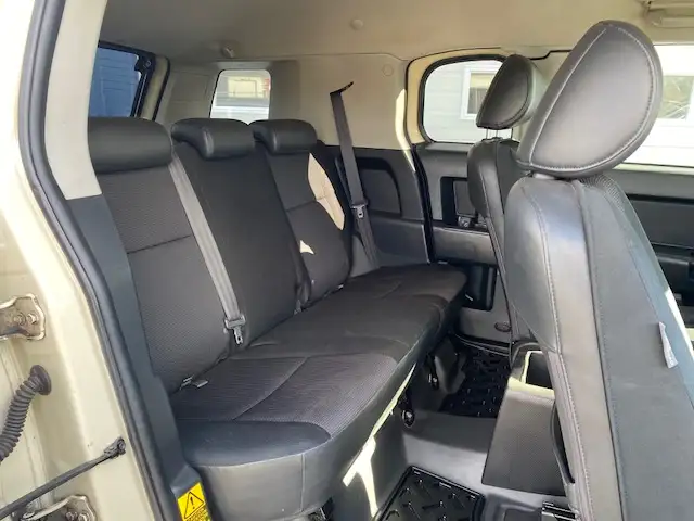 2008 Toyota FJ Cruiser C Package - Photo 10